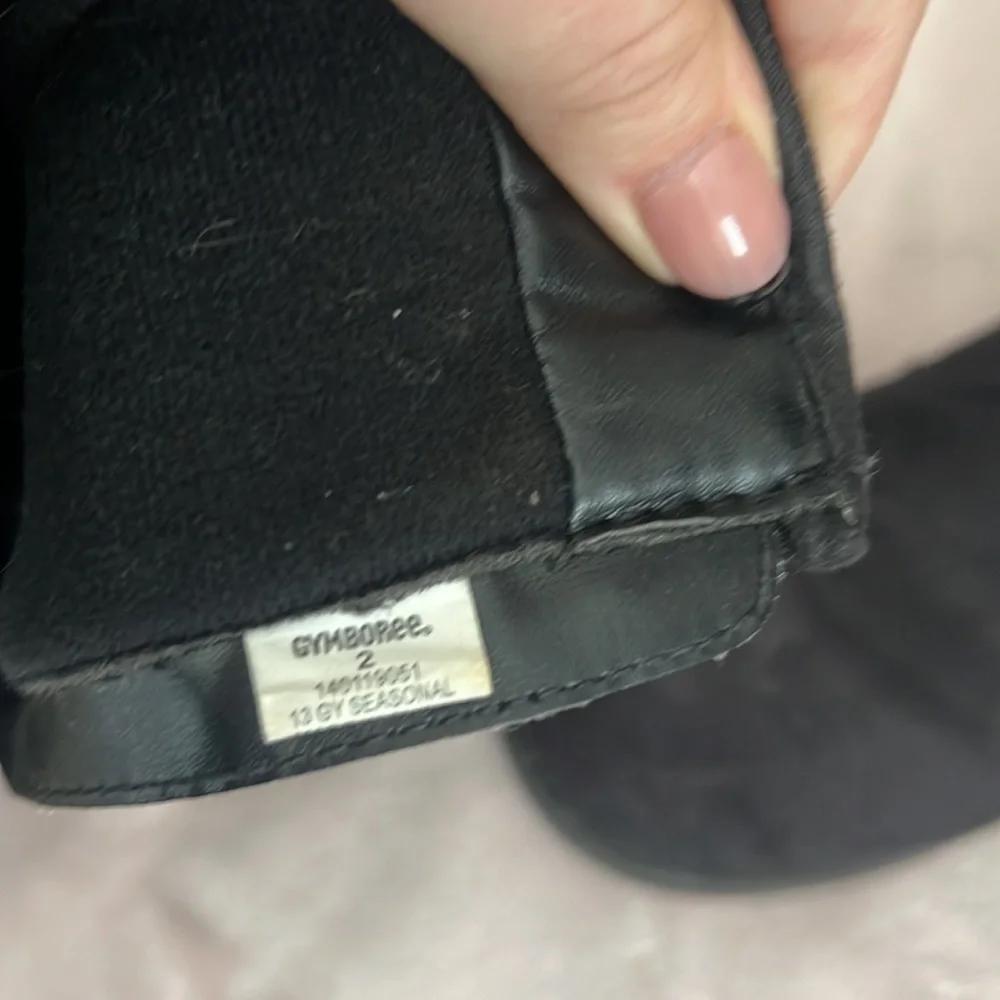 Gymboree boots, girls size 2